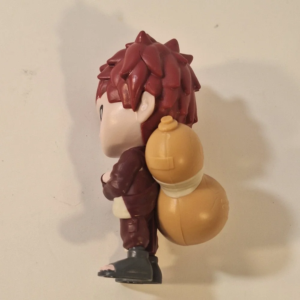 BURGER KING TOYS, NARUTO FIGURE (‎ # 6 GAARA )